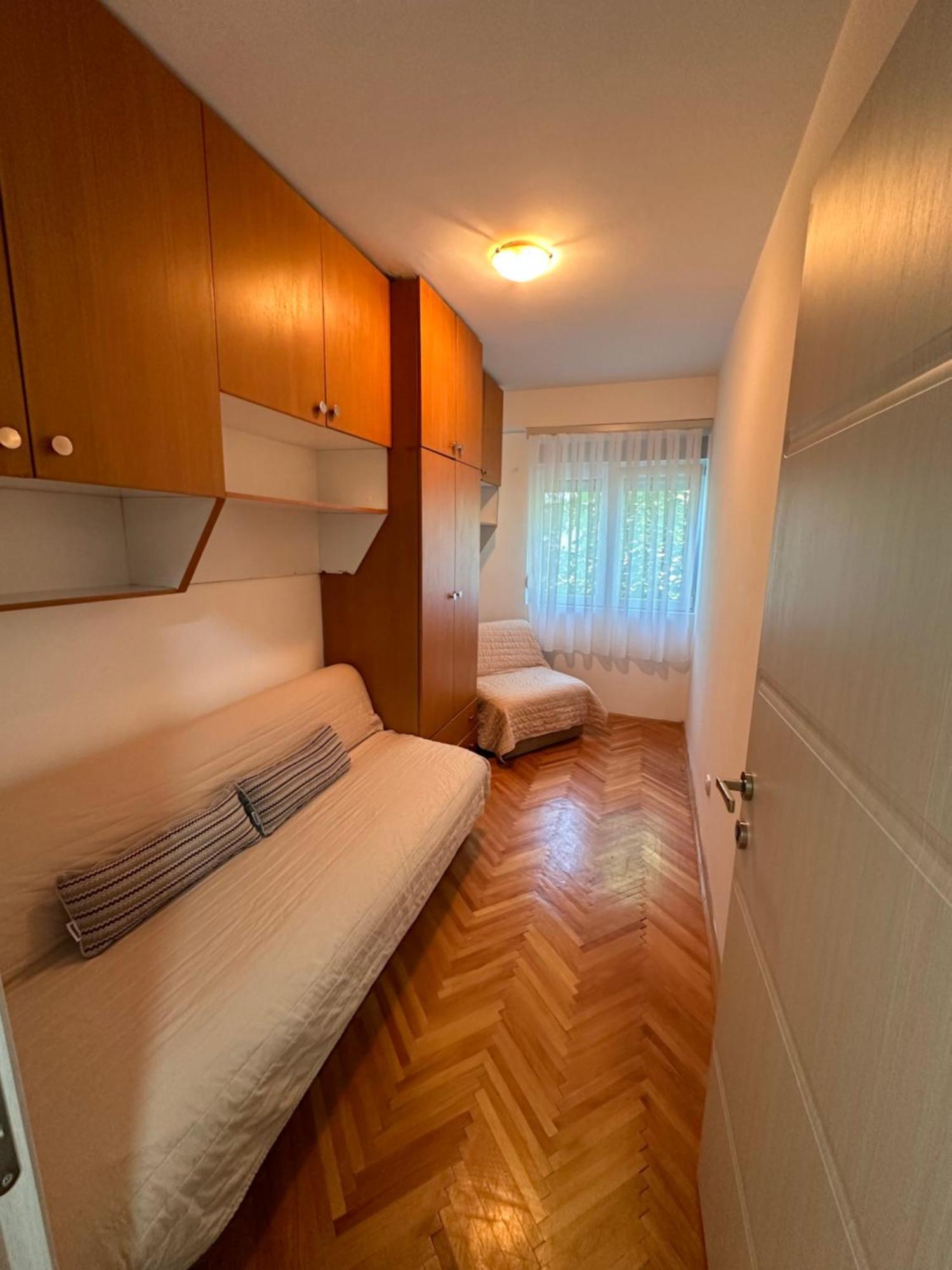 Viktor Apartment Kumanovo Exterior foto